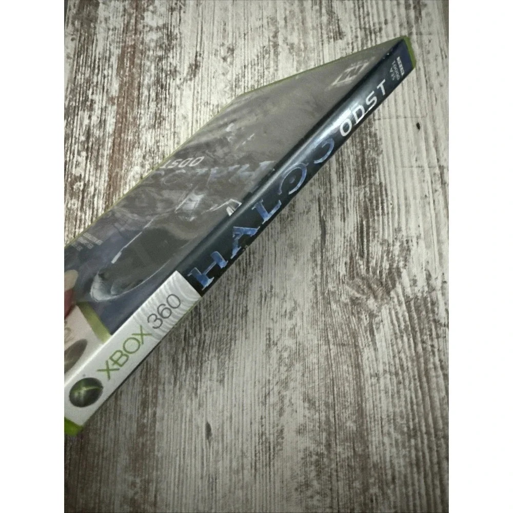 Xbox 360 Halo 3 ODST +Manual 2-Disc Set Xbox Live 2009 Used